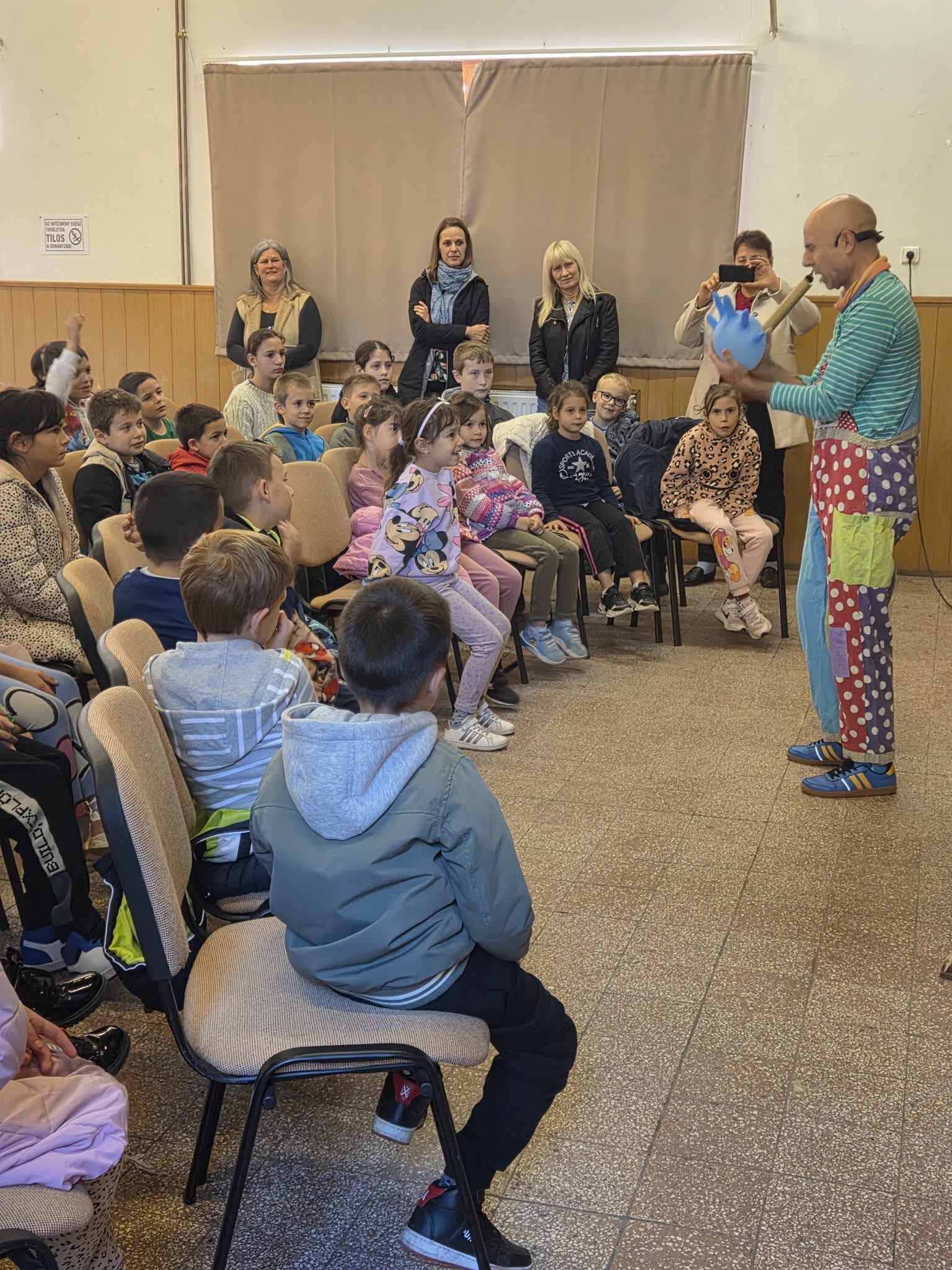 FIZIKA KICSIKNEK RIBIZLI BOHÓCCAL